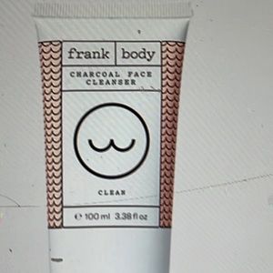 NEW Frank body CLEAN charcoal face cleanser NEW